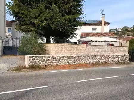 maison deux appartements plus deux parcelles terrain constructible