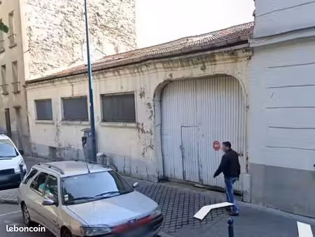 entrepôt indépendant à louer – proche porte de pantin / métro