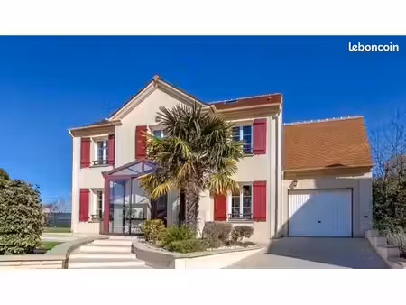maison contemporaine 155m2 sous sol total aménagé+garage