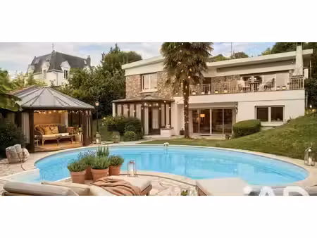 maison avec piscine et terrasse coteaux - chennevieres-sur-marne (94)