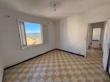la colle sur loup - 2 pièces dernier étage - vue st paul