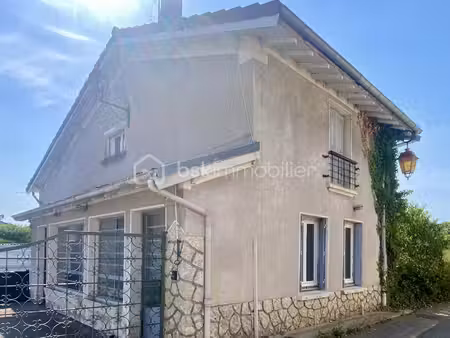 maison de 93 m² à balan