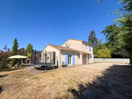 maison à vendre 127m² - 5 chambres - piscine - 1230m² de parcelles
