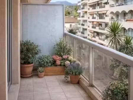 deux pièces de 40m² avec terrasse