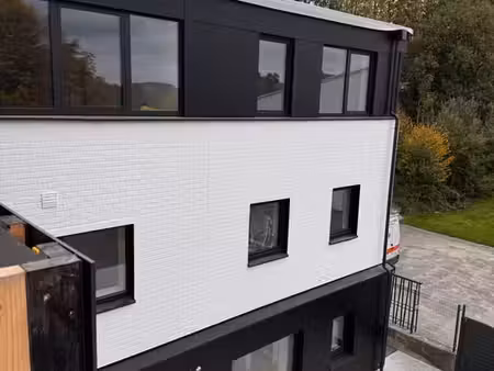 superbe maison « duplex » 4 chambres à louer à bastogne be