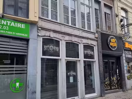 mons voie pietonne  50m grand place. surface commerciale