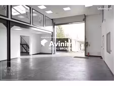 local 220 m² pierrefitte-sur-seine