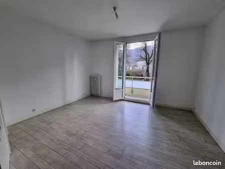 appartement 3 pièces 53 m²