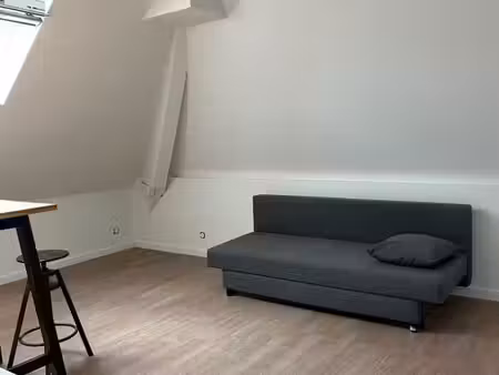 studio meublé 25 m² en plein centre de labouheyre