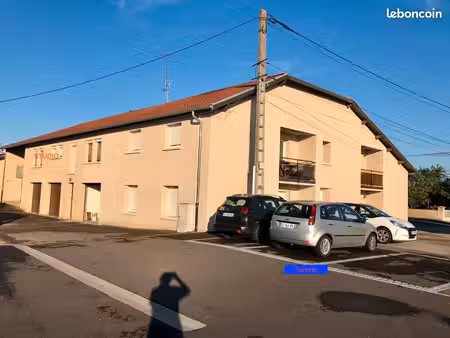 propriétaire loue studio frontigny proche hôpital mercy