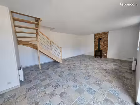 longère 2 chambres  terrain clos 1000 m²
