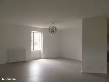 appartement 3 pièces 89 m²