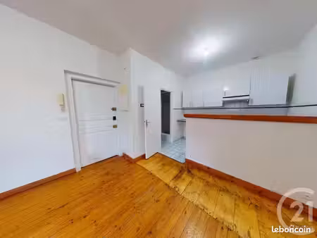 studio 1 pièce 22 m²