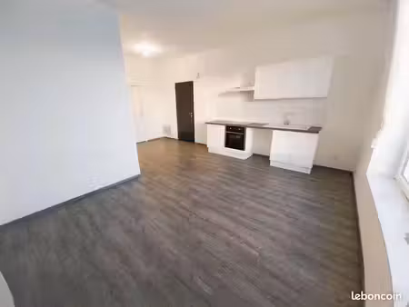 location | appartement t3 | 3p | 2ch | 54 m² | soullans | expo sud