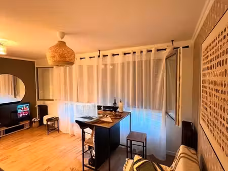 studio meublé
