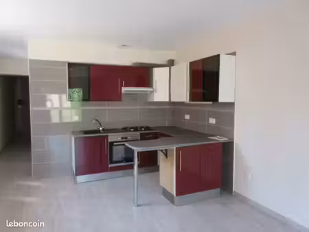 appartement avec terrasse et jardin