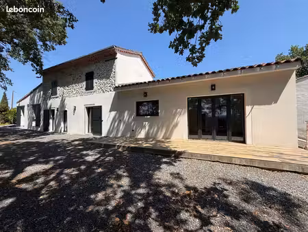 maison de charme en pierre entièrement rénovée