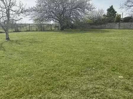 terrain 897 m² juillac le coq