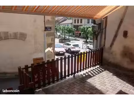 maison 60 m² laroquebrou