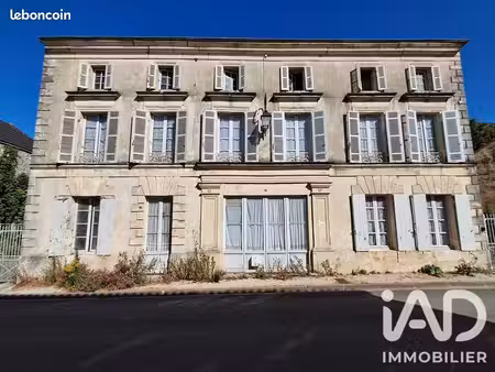 propriété 7 pièces 184 m²