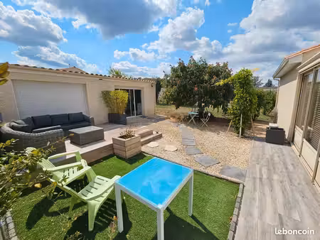 maison 190m2 meublée piscine spa intérieur
