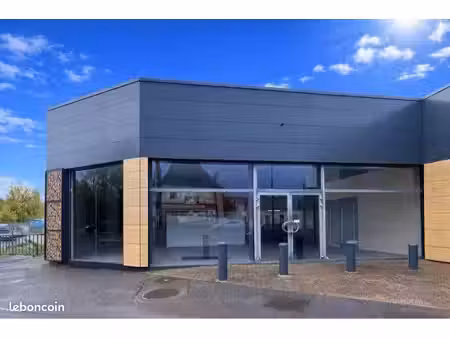 local commercial 440m2 - st doulchard/bourges