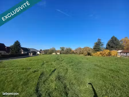 terrain 4392 m² vezac