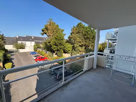 appartement 3 pièce(s) 64 m2 avec garage et cave