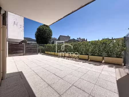 appartement oyonnax 3 pièce(s) 67 30m2