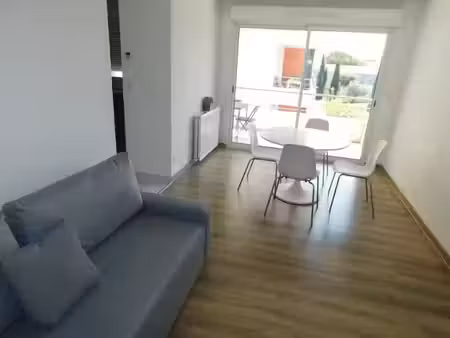 location meublée appartement 2 pièces 43.89 m² à montpellier (34000)  783 €
