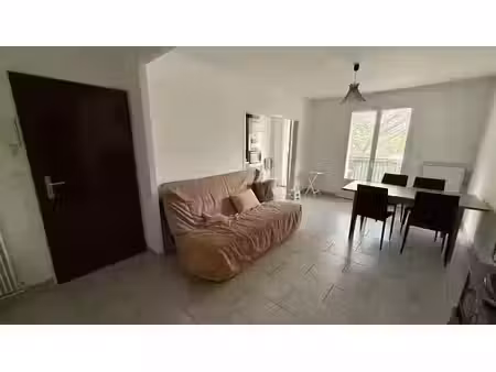 location meublée appartement 2 pièces 48.1 m² à montpellier (34000)  800 €