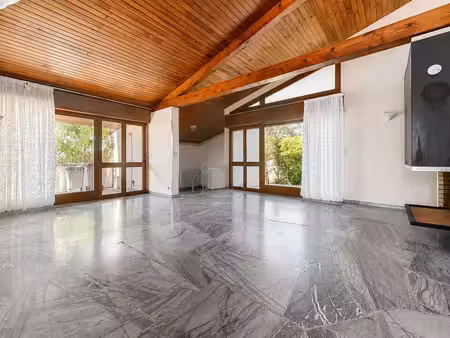 maison d’architecte lumineuse avec 3 chambres  bureau  sous-sol et terrain de 964 m²