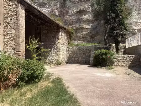 grange en pierre à rénover – permis accordé 2 logements