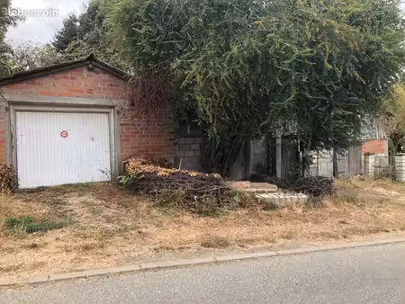 grange à réhabiliter avec beau potentiel – env. 160 m² – terrain 816 m² constructible
