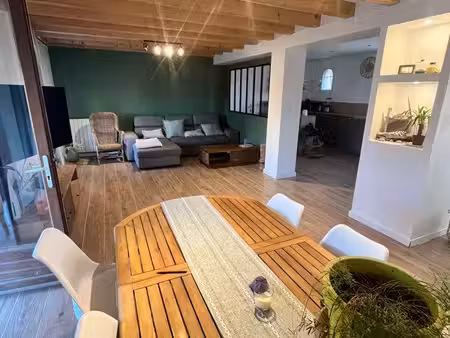 propriété 4 pièces 101 m2
