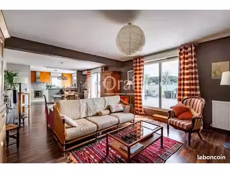 appartement 5 pièces 131 m²