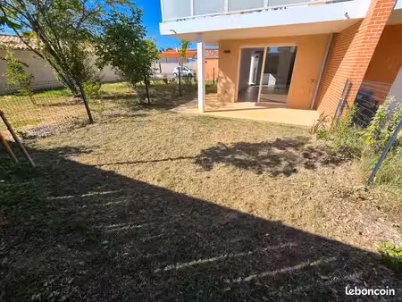 t3 neuf 66 m² – rez-de-jardin – jardin  terrasse  garage + parking – la salvetat-saint-gil