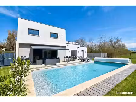 villa les abrets en dauphine