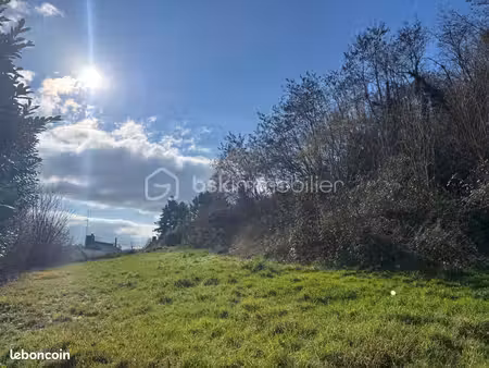 terrain 1 368 m² saint antoine du rocher