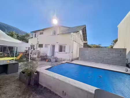 vente maison 11 pièces 179 m² saint-louis (97421)