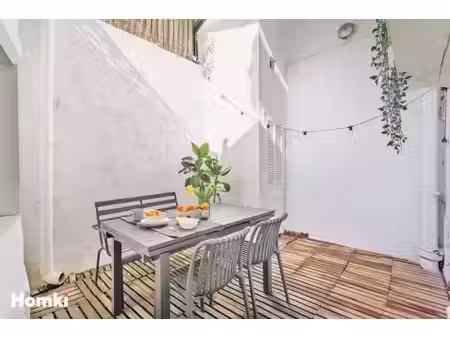 appartement t2 de 32 m² à marseille 13006  rue paradis