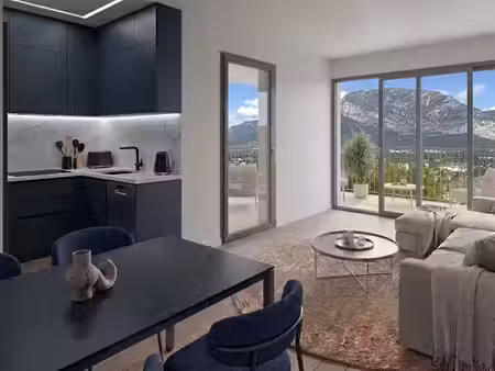 beau trois pièces en étage élevée