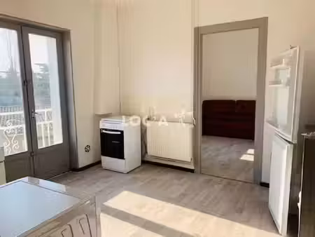 location appartement 3 pièces 52 m² à vénissieux (69200)