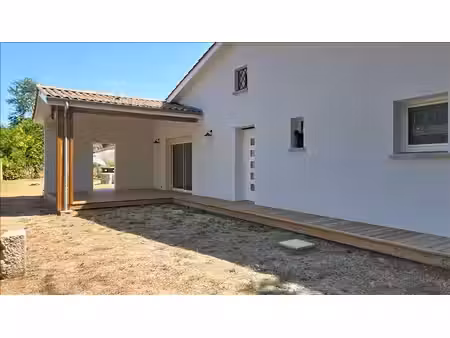 maison - 63 m2 - 4 pièces - non meublé