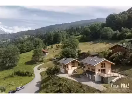 vente chalet 5 pièces 280 m² à combloux (74920)  1 975 000 €