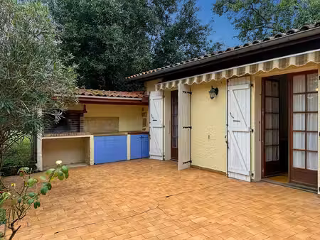 maison à vendre 6 pièces bassoues (32) de 134 m2 avec jardin - 2 chambres d'hôtes - 777 m2