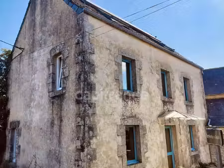 maison à vendre 4 chambres au coeur des mont d'arrée