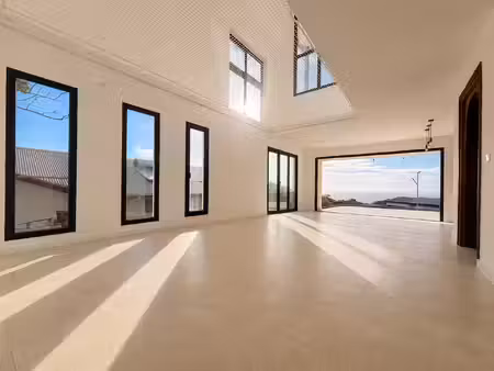 villa 4 chambres  vue mer et garage