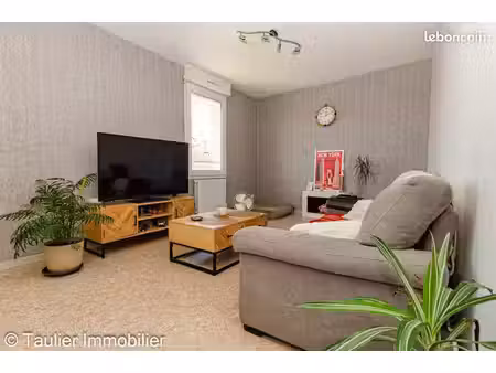 appartement 3 pièces 78 m²