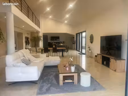 maison équestre 260 m2 berson